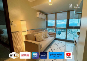 Elegant 1BR in Eastwood Global Plaza with Free Access to WiFi and Netflix